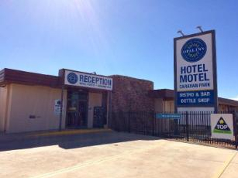 Opal Inn Hotel, Motel Caravan Park in Coober Pedy