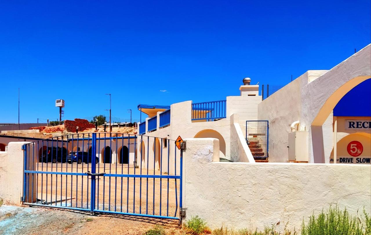 Radeka Downunder Motel in Coober Pedy